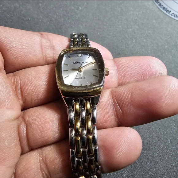 Armitron Gold/Silver Toned Women’s Quartz Watch 75/5195TT Working - Picture 2 of 9